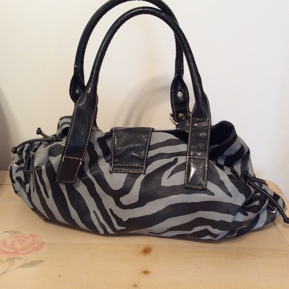 Zebra Print Handbag - Picture 2 of 2